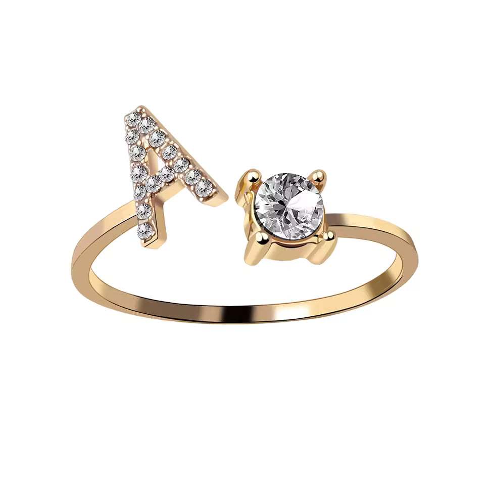 Lovéra – Ring mit Initiale