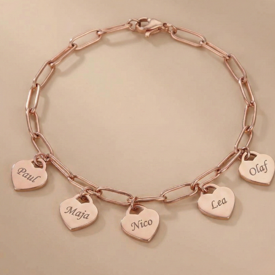 Herzensnamen - Armband mit Herzcharms & Gravur