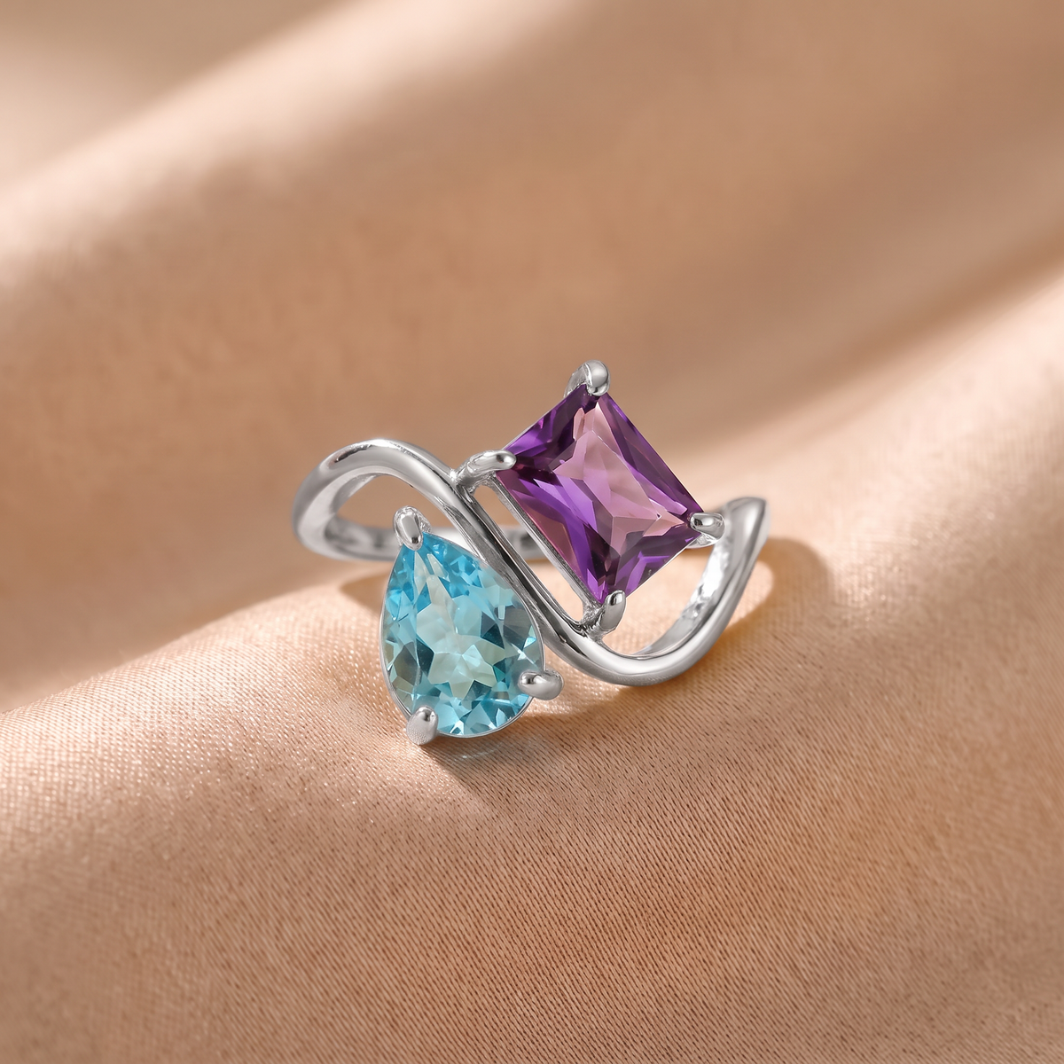 Toi et Moi Ring mit 2 Geburtssteinen - Birthia gewellt