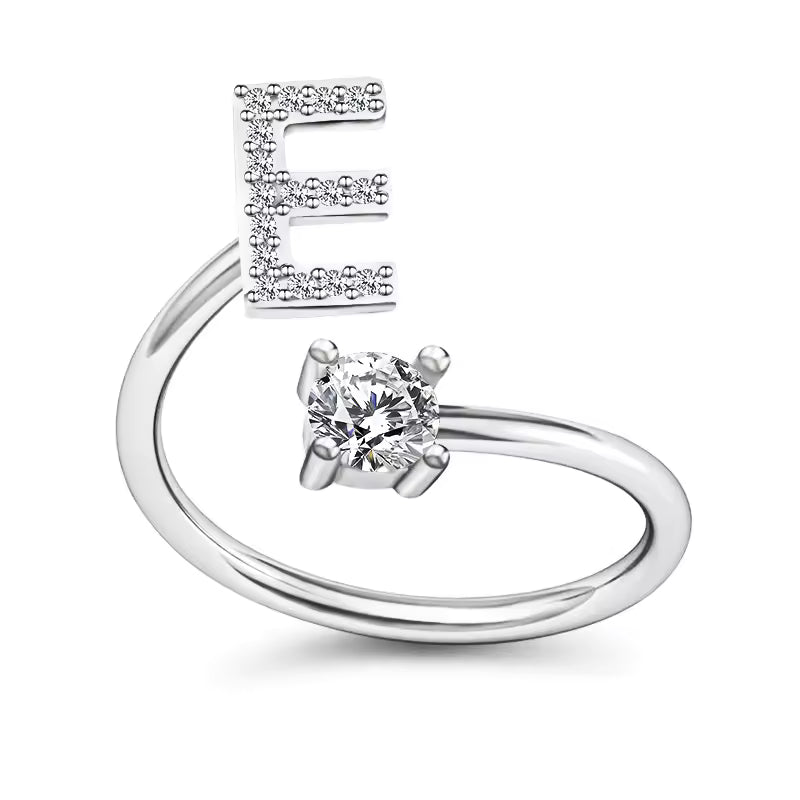 Lovéra – Ring mit Initiale