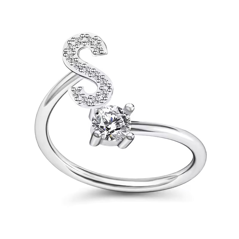 Lovéra – Ring mit Initiale